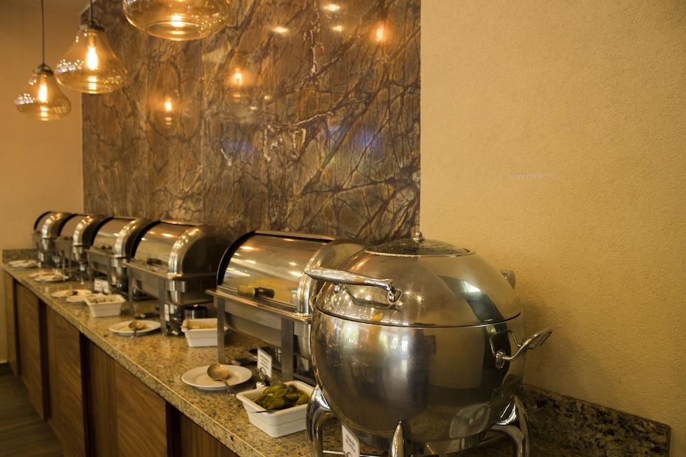 Mirabel Hotel Querétaro